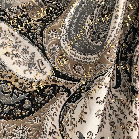 Dress Barn Black and Gold Paisley Blouse - Picture 6 of 8